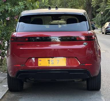 UK Number Plate TS 7 on a 2022 RED Land Rover R-Rover Sport Frst Ed D Mhev A