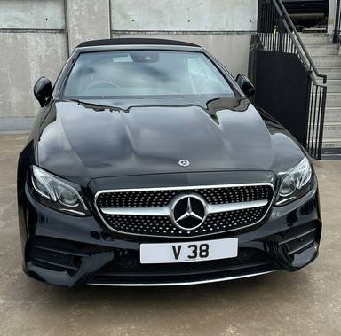 UK Number Plate V 38 on a 2019 Black Mercedes-Benz E