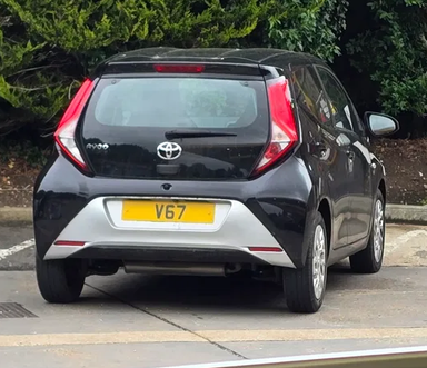 UK Number Plate V 67 on a 2019 Black Toyota Aygo