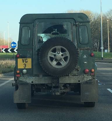 UK Number Plate VG 3 on a 1997 Green Land Rover Defender